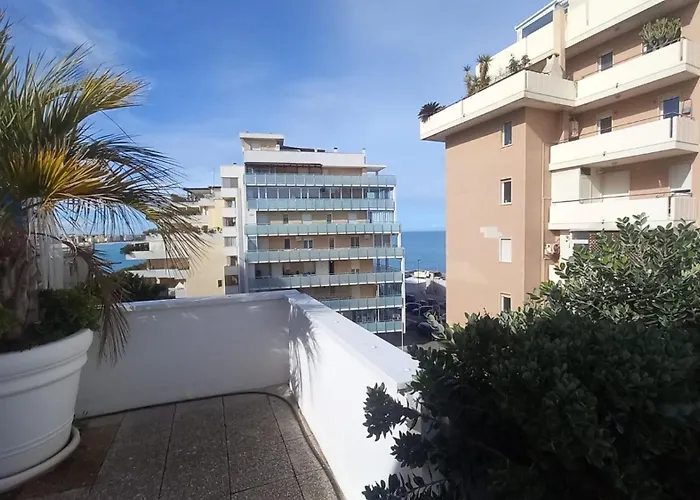 Apartamento Sea View-suite Eventi Felici