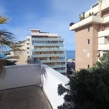 Apartment Sea View-suite Eventi Felici